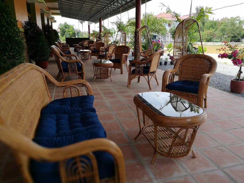קמפוט Nomads Guesthouse מראה חיצוני תמונה