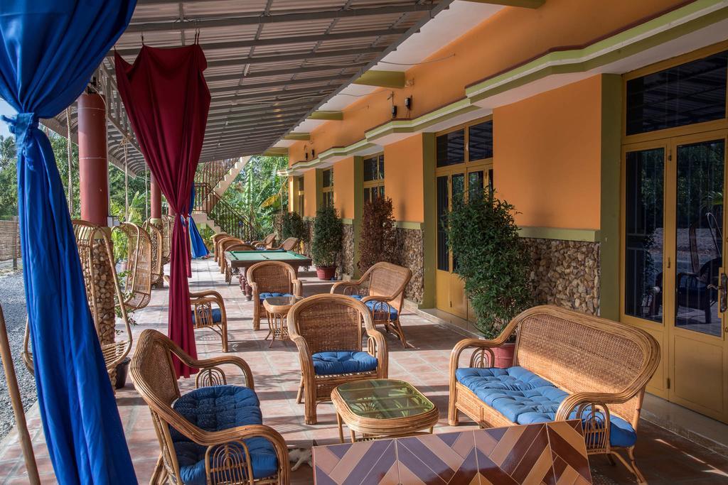 קמפוט Nomads Guesthouse מראה חיצוני תמונה