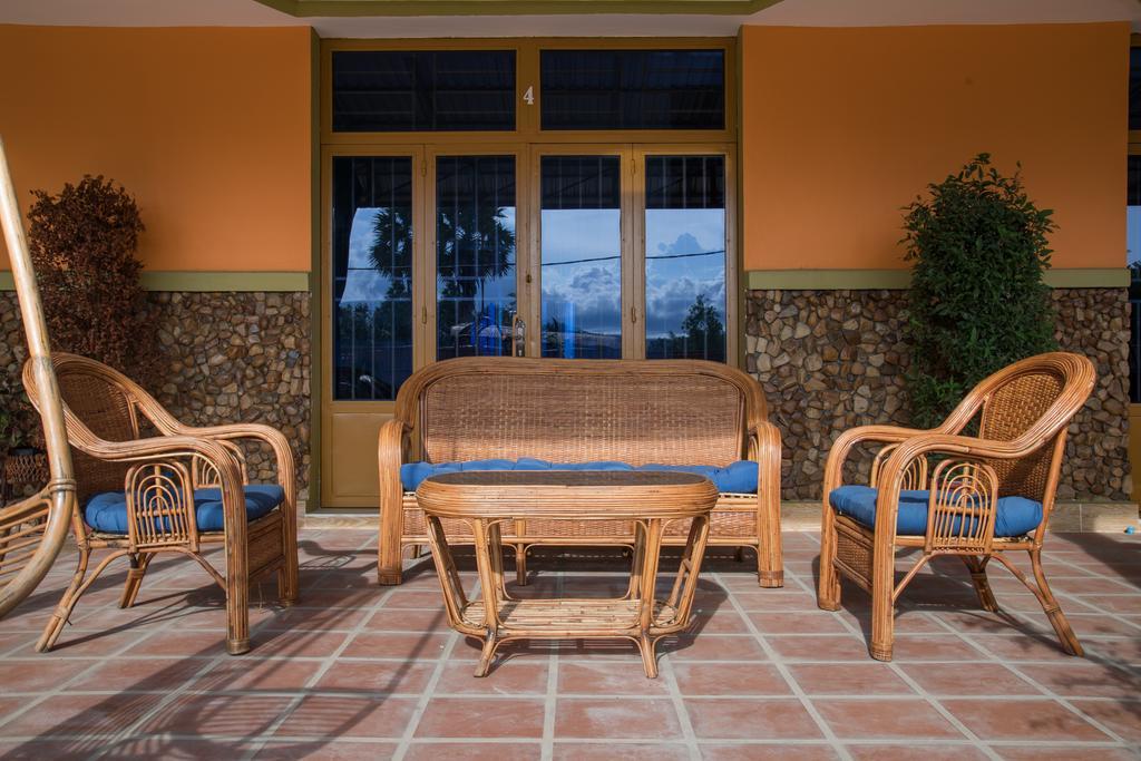 קמפוט Nomads Guesthouse מראה חיצוני תמונה