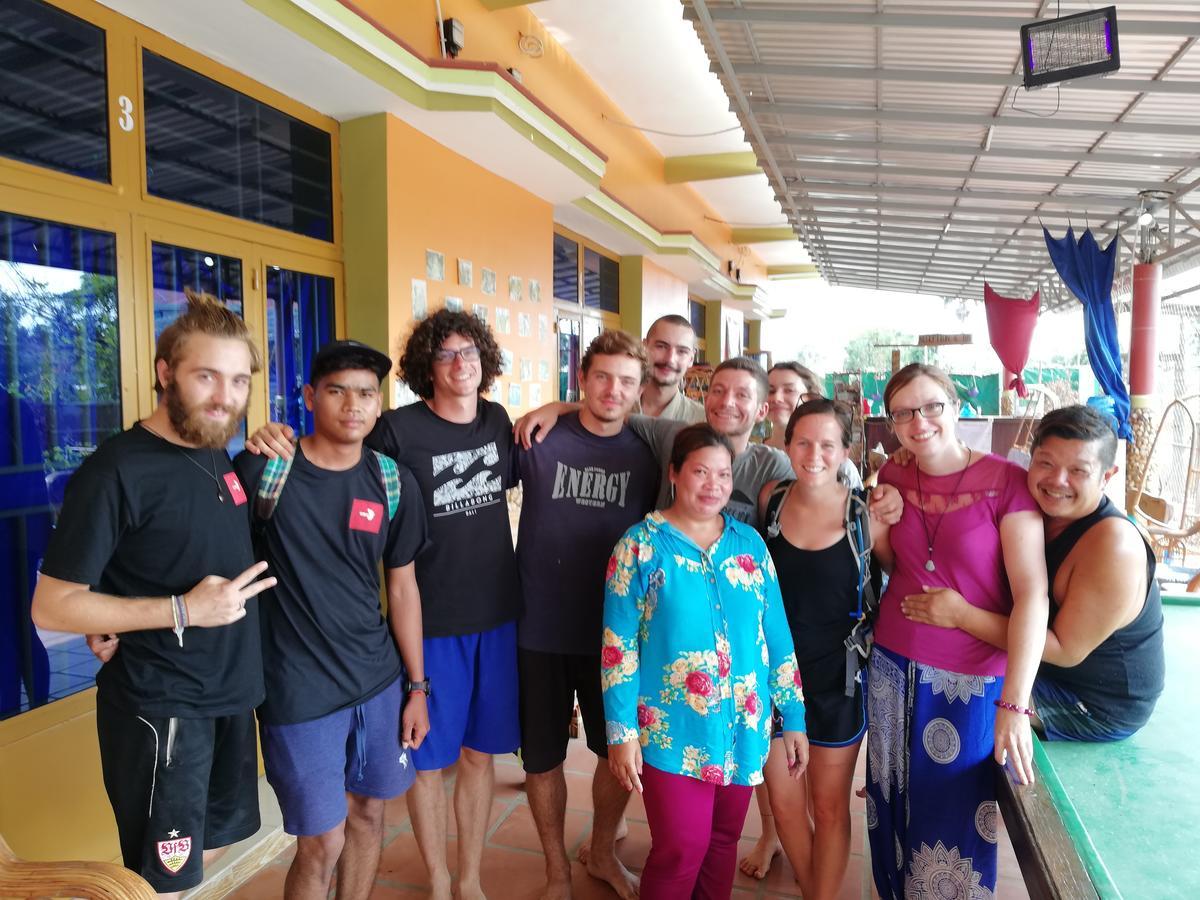 קמפוט Nomads Guesthouse מראה חיצוני תמונה